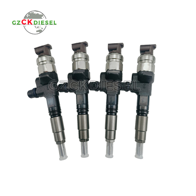 Injetor Common Rail 1J705-53052 1J705-53053 295050-1331 Para motor Kubota V2607-CR-TE4 SB65P SV65PC SSV65